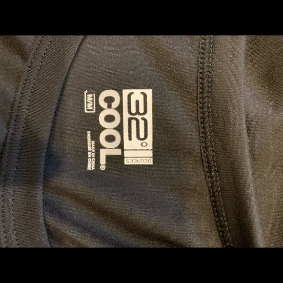 ADD ON ☀️NWT Buttery Soft Black Round Neck Tee - Picture 2 of 2